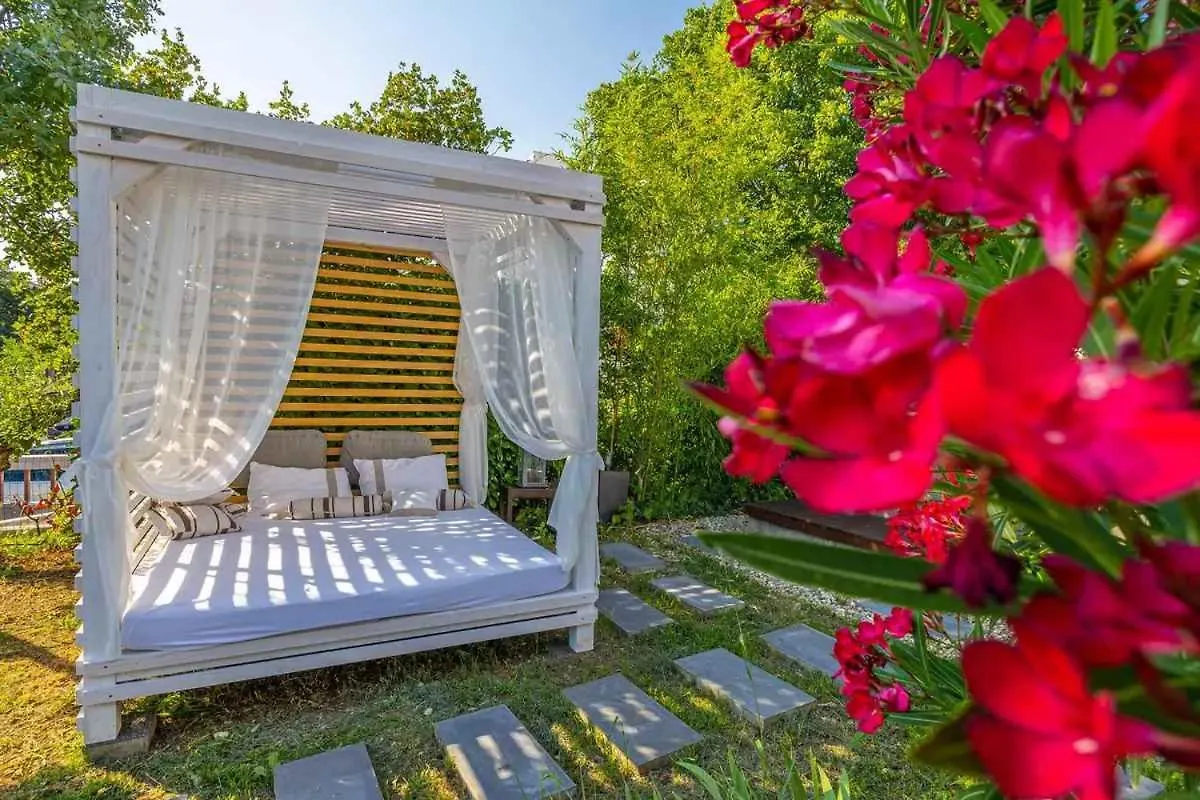 Holiday Home In Dramalj 39404